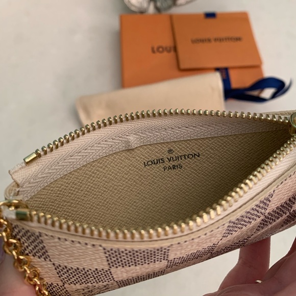 SOLD Azur Louis Vuitton Key Pouch - Picture 7 of 8